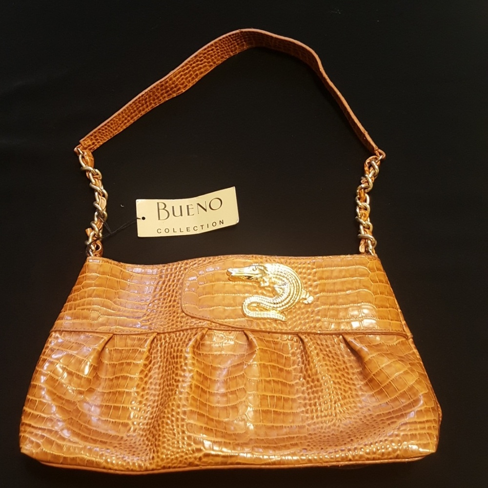 Bueno handbag